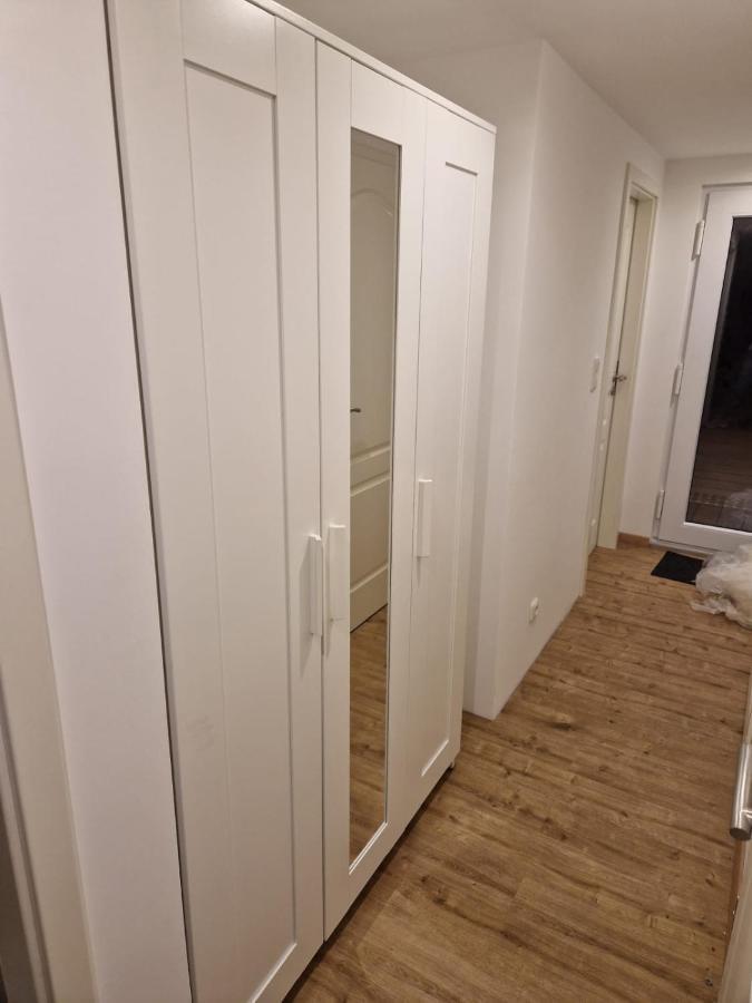 Hausboot Auf Dem Wangermeer Botel